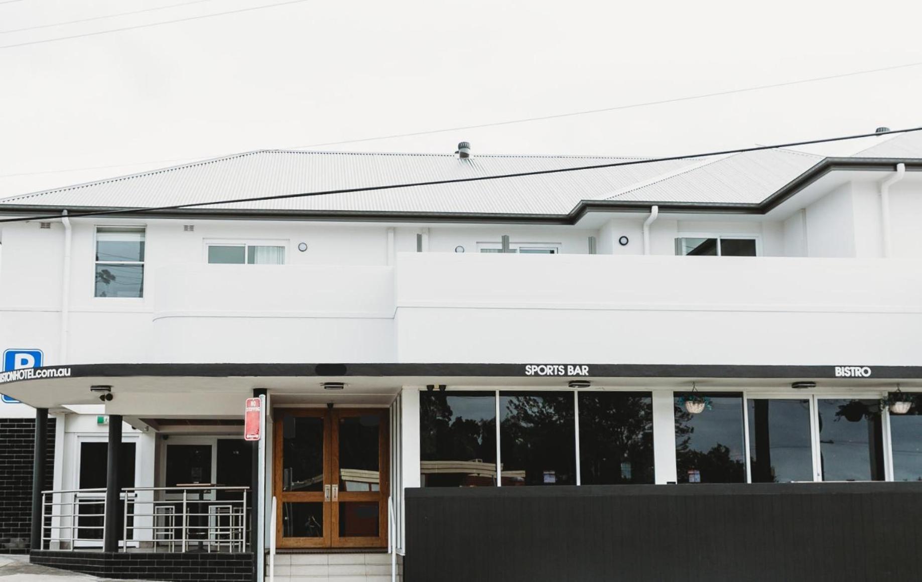 Coniston Hotel Wollongong Exterior photo